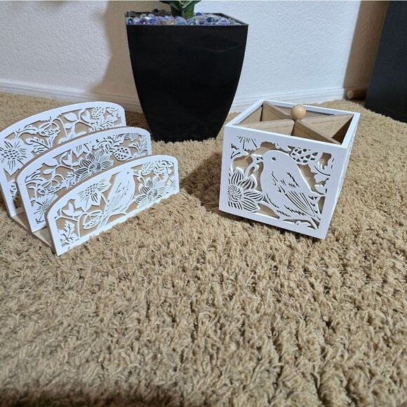 White Decorative Home Accent Set (Rotating Utensil Holder And Nabkins Holder) - Picture 1 of 13